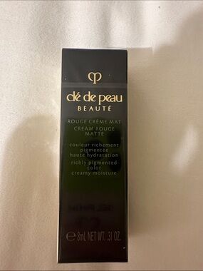 Clé de Peau Beauté Rouge Crème Mat Lipstick - 120 currant